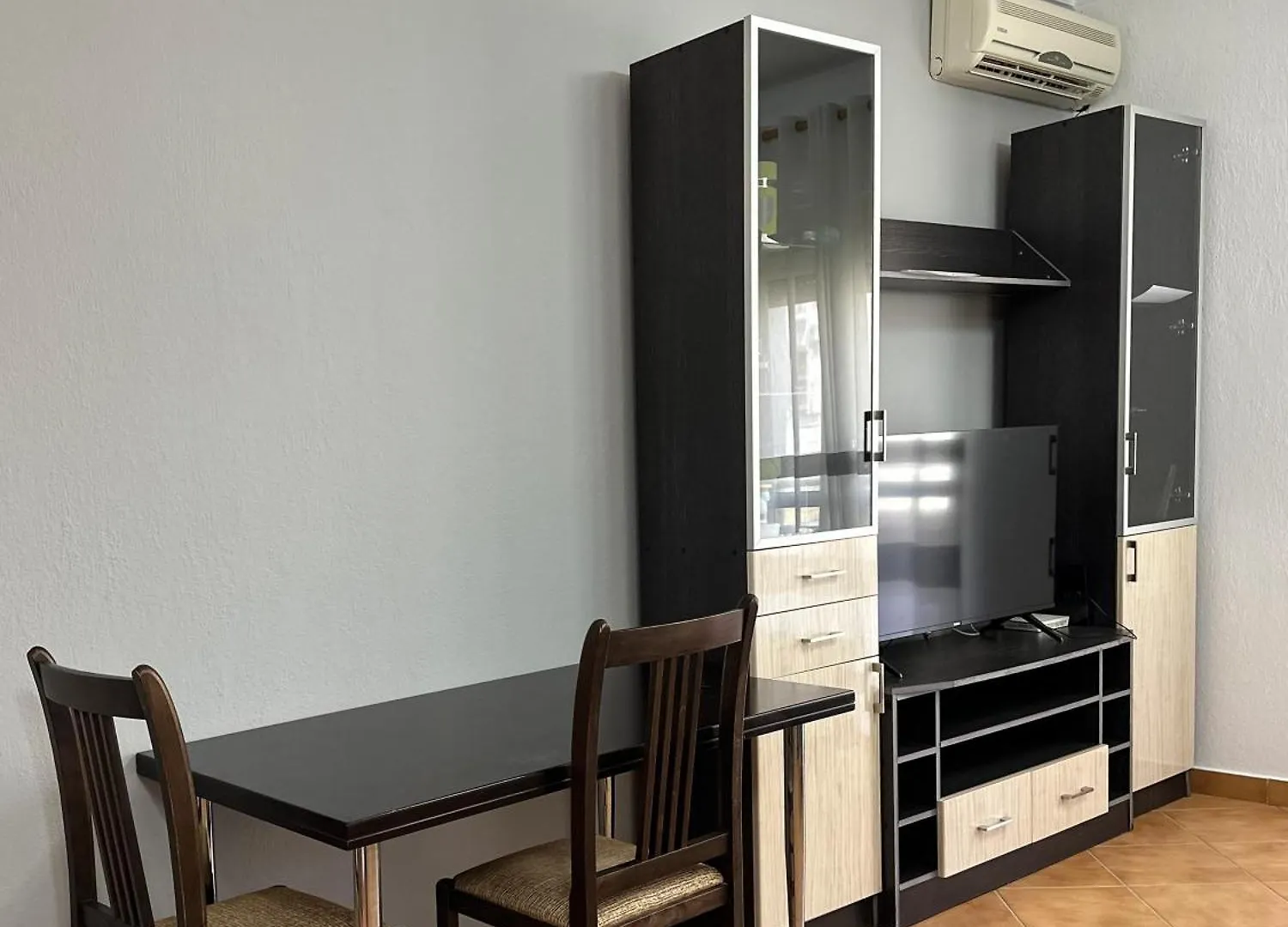 Amar Apartament'S Durrës 0*,