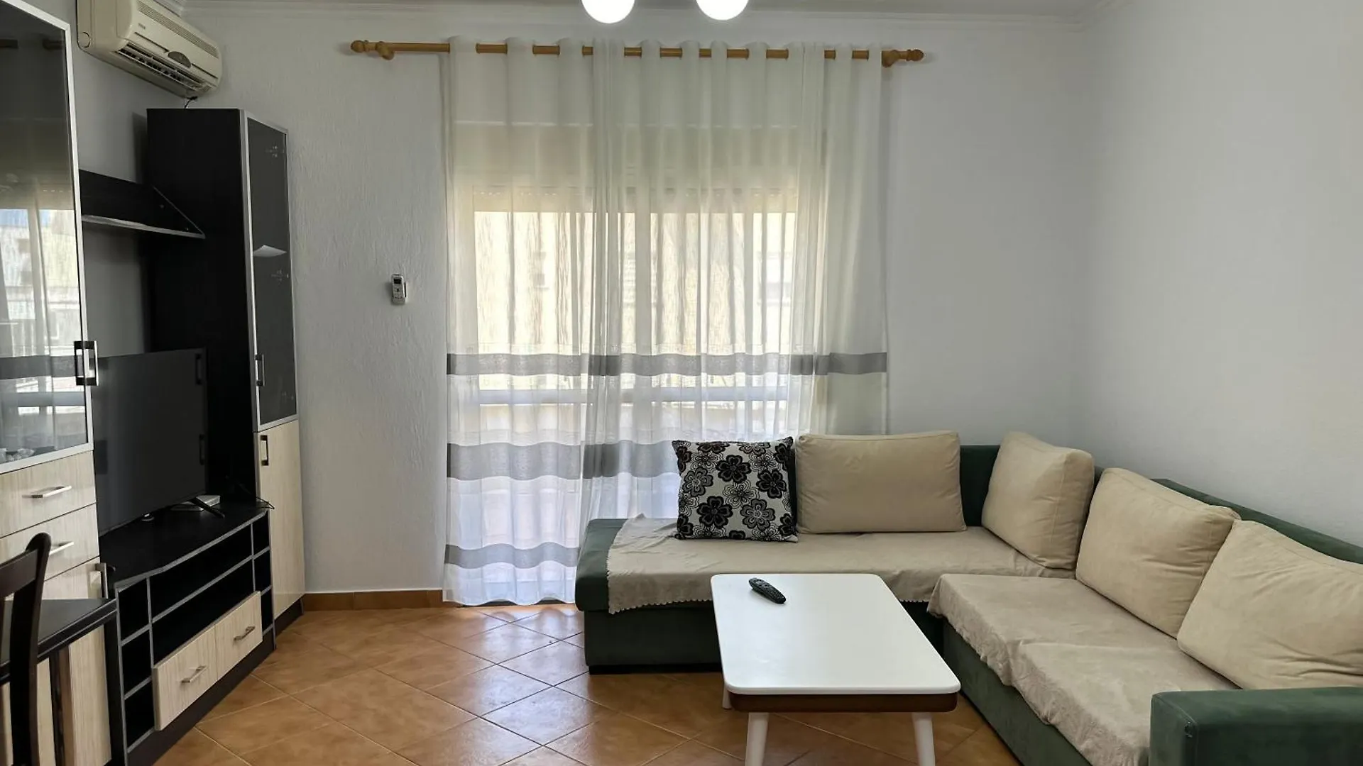 아파트 Amar Apartament'S Durrës 알바니아