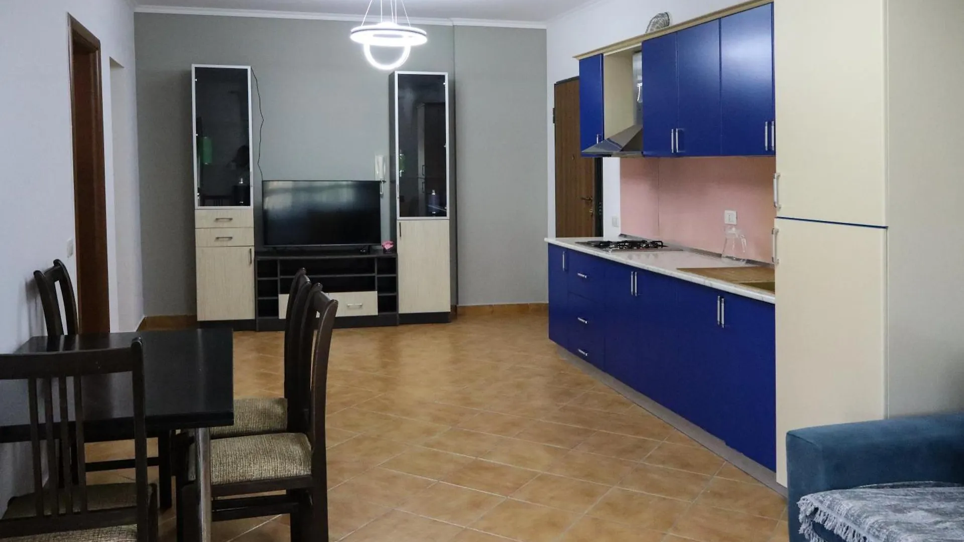 Amar Apartament'S Durrës 0*,